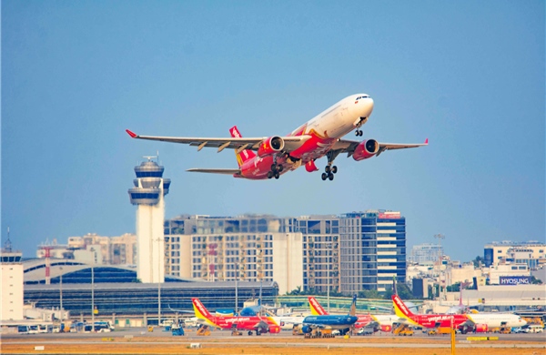 Vietjet tặng đại tiệc vé 0 đồng cho hành khách bay khắp muôn phương