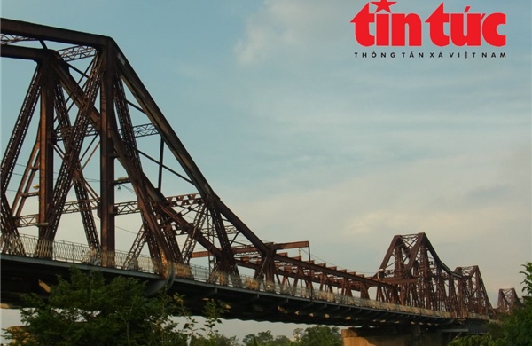 Bảo tồn, phát huy di sản cầu Long Biên gắn với tái thiết không gian đô thị
