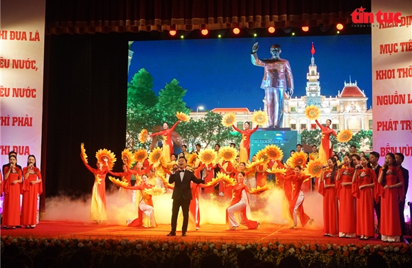 Khơi dậy khát vọng cống hiến từ 9 phong trào thi đua yêu nước của ngành văn hoá, thể thao, du lịch 