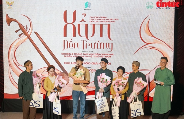 Lan tỏa giá trị văn hoá, kết nối thực hành nghệ thuật hát xẩm tại giảng đường 