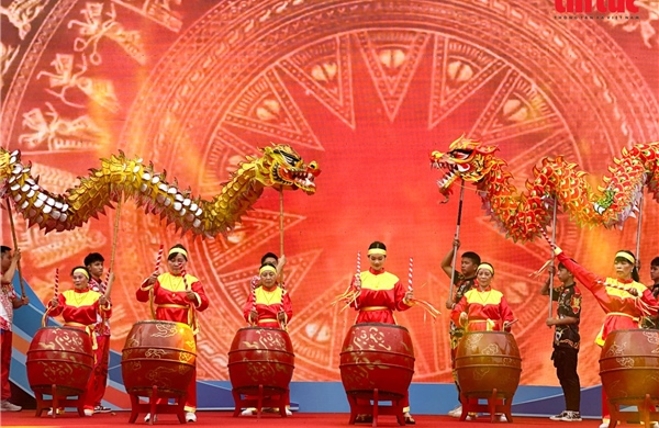 Khai mạc Festival ‘Phụ nữ Thủ đô vì hòa bình, phát triển’