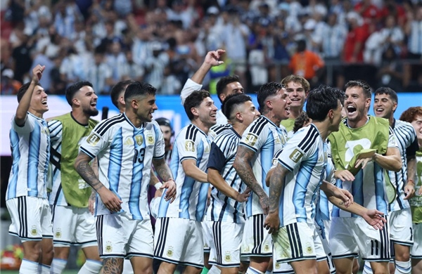 Argentina khó vô địch World Cup 2026 nếu vẫn thủng lưới quá dễ và trông chờ mãi vào Messi