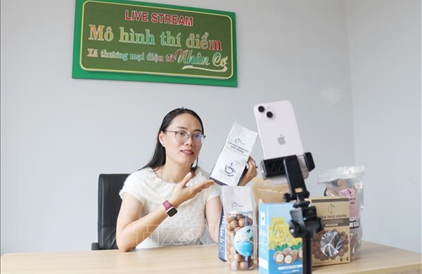Khơi dậy tiềm năng của phụ nữ trong đổi mới sáng tạo và chuyển đổi số