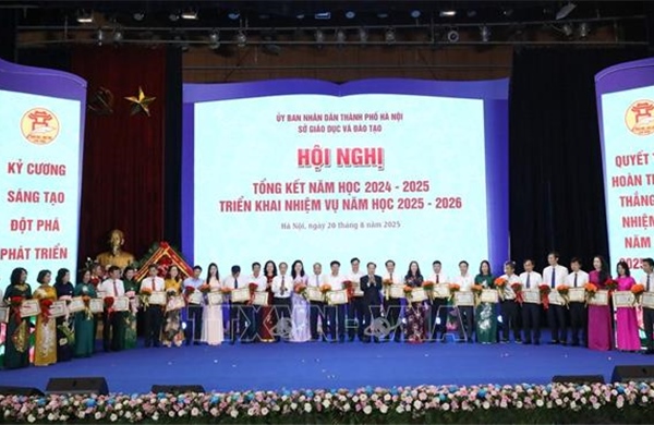 Giáo dục Thủ đô vững vàng thành quả, chủ động sáng tạo trong năm học mới 