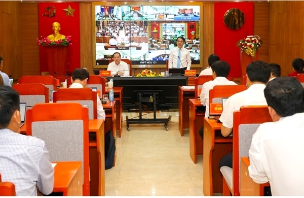 Đột phá theo Nghị quyết 57: Cách làm sáng tạo ở địa phương 
