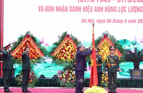 Tổng Bí thư dự Kỷ niệm 80 năm Ngày truyền thống Bộ Tổng Tham mưu QĐND Việt Nam