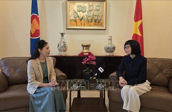 Việt Nam chủ động cùng ASEAN 'chèo lái' trước biến động toàn cầu