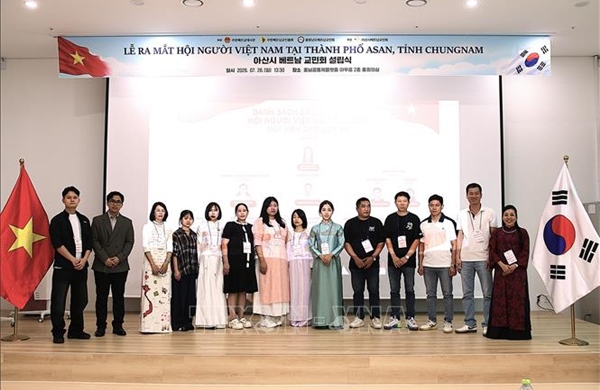 Thêm mái nhà chung kết nối cộng đồng người Việt Nam tại Hàn Quốc