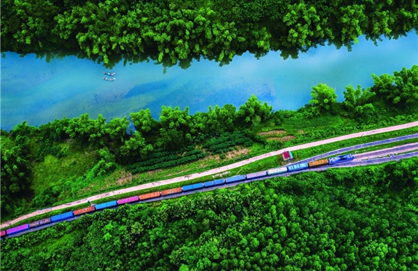 Dự kiến tuyến tàu du lịch Huế - Phong Nha đưa vào khai thác từ ngày 1/9