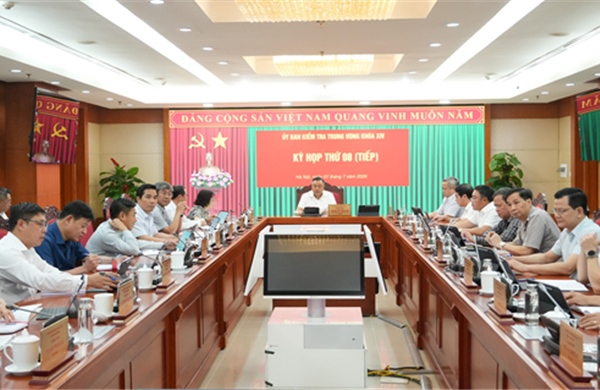 Bộ Chính trị ban hành Quy định về kỷ luật tổ chức đảng, đảng viên vi phạm