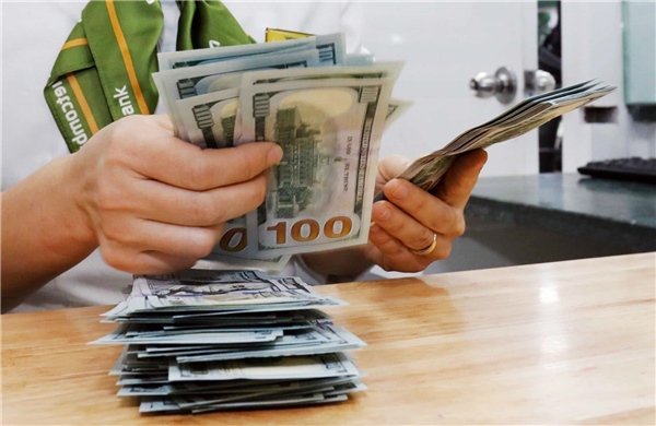 Tỷ giá hôm nay 15/5: Giá USD và NDT tiếp tục giảm