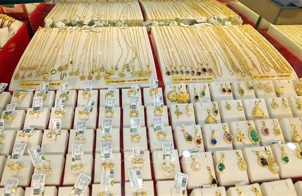 Bộ Tài chính đề xuất giảm thuế xuất khẩu vàng trang sức, mỹ nghệ xuống 0%