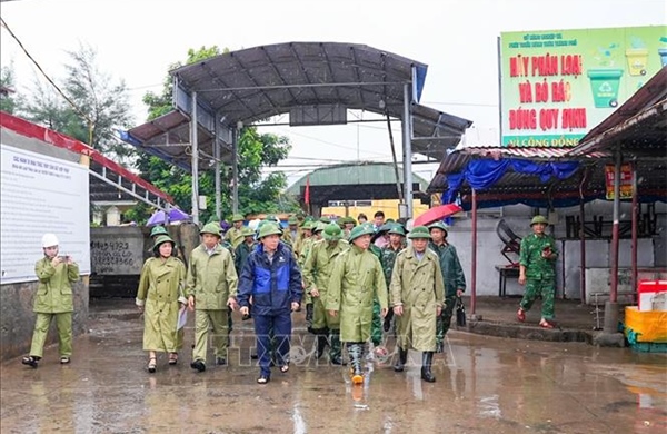 Phó Thủ tướng Trần Hồng Hà: Huy động tối đa lực lượng để sơ tán dân tại những điểm xung yếu