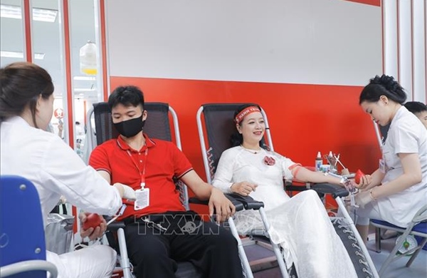 Khai mạc Ngày hội hiến máu &#39;Giọt hồng tri ân&#39; lần thứ 15
