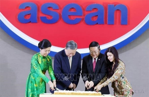 Việt Nam đóng vai trò điều hòa, xây dựng cầu nối trong ASEAN