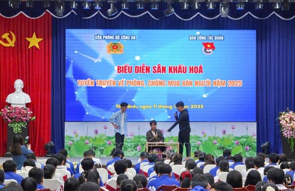 Việt Nam siết chặt trận tuyến chống nạn mua bán người