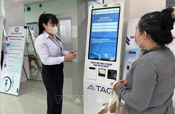 Chú trọng chuyển đổi số trong khám, chữa bệnh