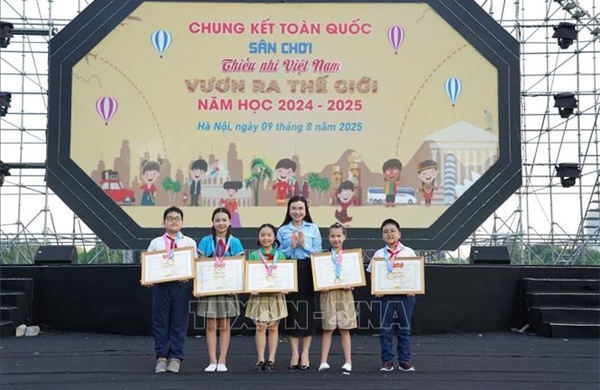 Trên 31.500 thiếu nhi tham gia sân chơi &#39;Thiếu nhi Việt Nam - Vươn ra thế giới&#39;