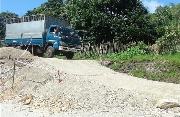 Cần sớm khắc phục hư hỏng tuyến Quốc lộ 40B đoạn qua tỉnh Quảng Ngãi