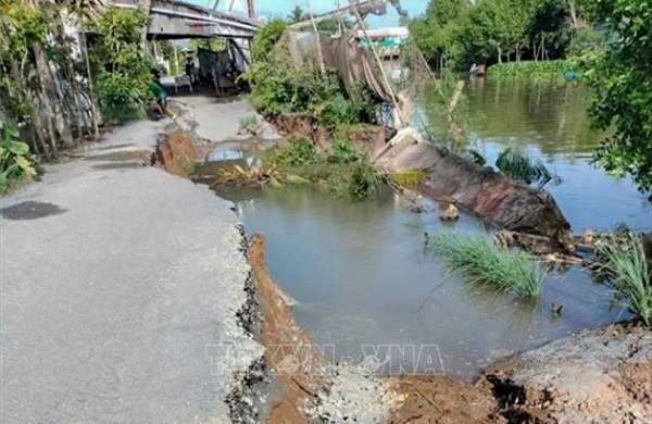 Cần Thơ xuất hiện hơn 40 điểm sạt lở bờ sông