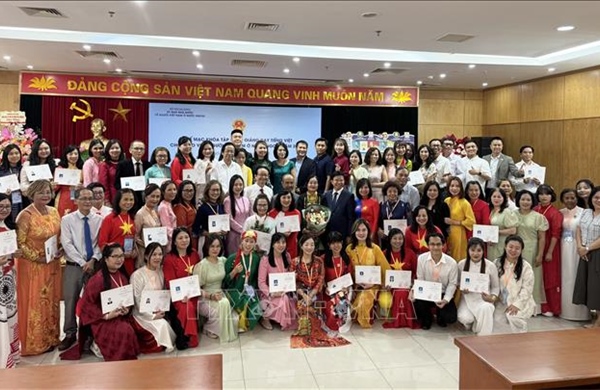 Giáo viên người Việt Nam ở nước ngoài tích cực lan tỏa và gìn giữ tiếng Việt