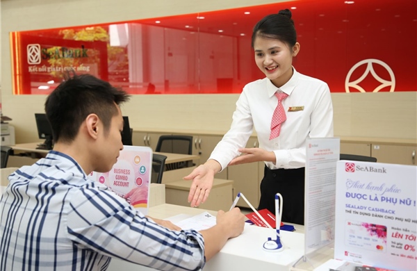 Làn sóng ngân hàng &#39;lấn sân&#39; chứng khoán