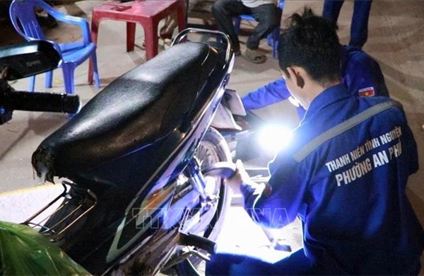 Để đêm không còn đen