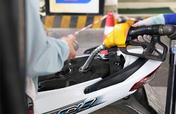 Giá xăng, dầu đồng loạt tăng trong phiên điều hành chiều 30/10