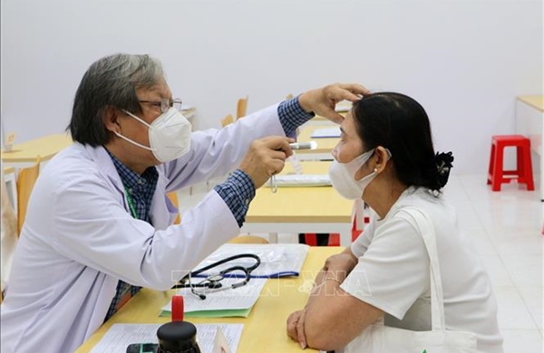 Đầu tư cho phòng bệnh để giảm gánh nặng kinh tế do bệnh tật gây ra