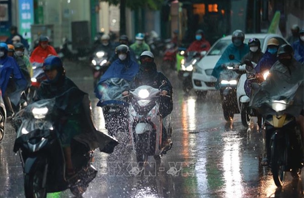 Mưa to cục bộ trong đêm 16/12, nguy cơ lũ quét, sạt lở đất ở Trung Bộ và Tây Nguyên