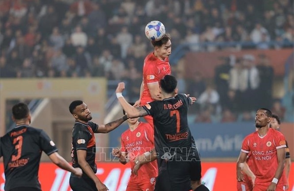 Thua trận đầu tiên, Câu lạc bộ Ninh Bình mất ngôi đầu bảng