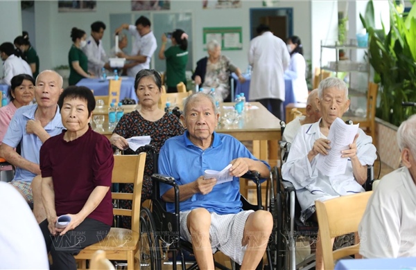 Thúc đẩy mô hình viện dưỡng lão: Động lực mới cho 'kinh tế bạc'