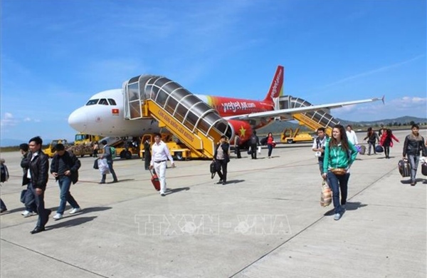 Chủ động phương án bảo đảm dòng khách du lịch trong thời gian tạm đóng cửa sân bay Liên Khương