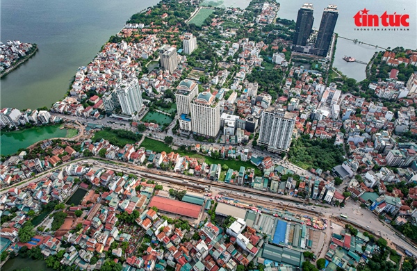 Hà Nội: Rào chắn thi công đường Nghi Tàm, tổ chức giao thông đường Âu Cơ