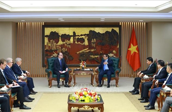 Thủ tướng Chính phủ Phạm Minh Chính làm việc với Đại sứ Nga tại Việt Nam