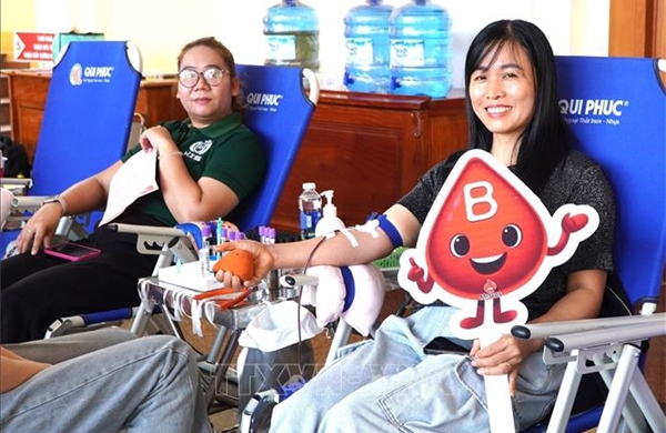 Mỗi giọt máu cho đi, một cuộc đời ở lại