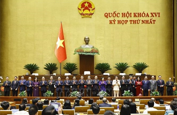 Nghị quyết của Quốc hội về công tác nhân sự