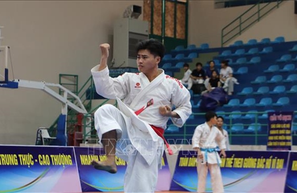 Các vận động viên tranh tài môn Karate cấp quốc gia khu vực miền Nam