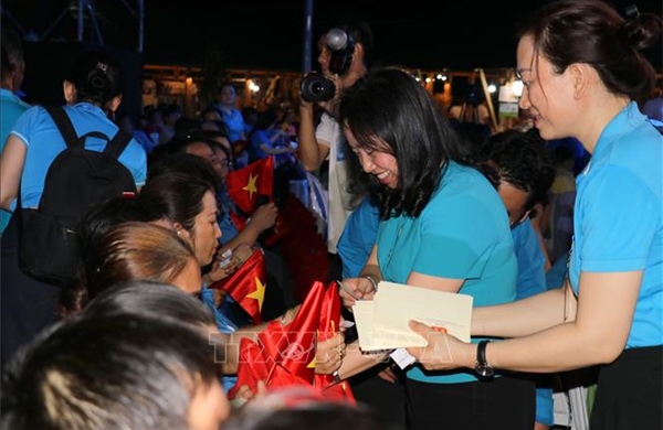 Công nhân TP Hồ Chí Minh tiên phong trong chuyển đổi số, phát triển kinh tế số và công nghiệp hiện đại