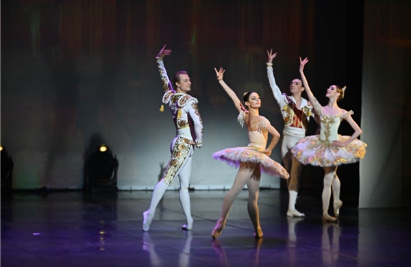 Thưởng thức những kiệt tác opera và ballet do các nghệ sĩ Belarus biểu diễn