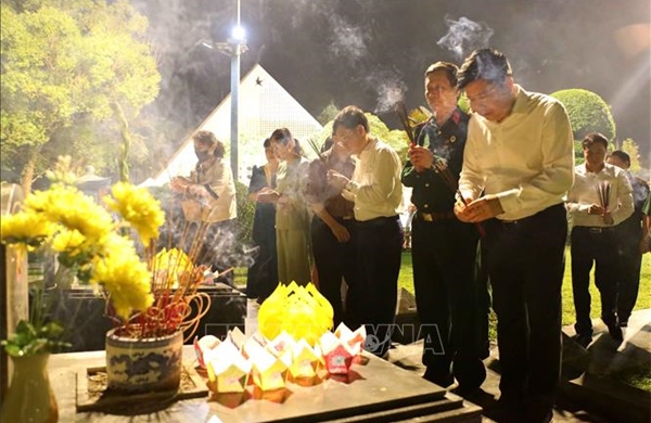 72 năm Chiến thắng Điện Biên Phủ: Nhiều hoạt động tri ân các Anh hùng liệt sĩ