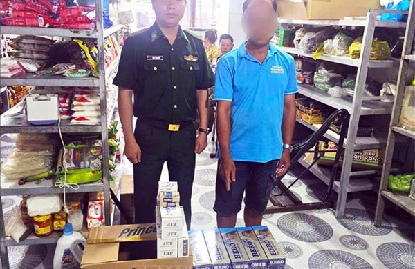 Thu giữ gần 500 bao thuốc lá không rõ nguồn gốc