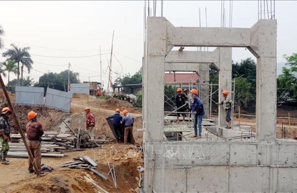 Ninh Bình kiện toàn lực lượng, chuẩn bị phương án hộ đê mùa mưa bão