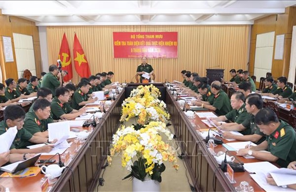 Tập trung xây dựng lực lượng vũ trang vững mạnh toàn diện ‘mẫu mực, tiêu biểu’