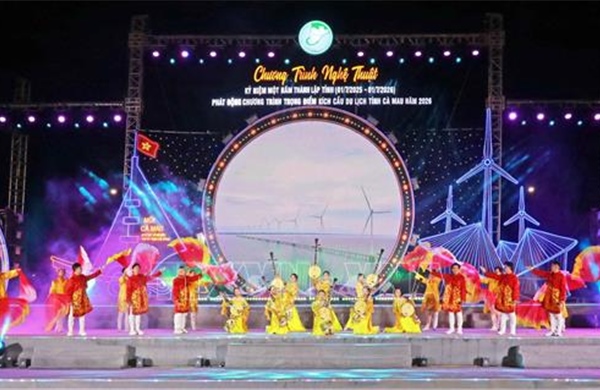 Đưa hình ảnh quê hương Đất Mũi vươn xa