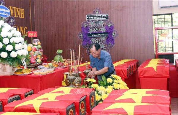 Gần nửa thế kỷ lời hẹn ước mộc mạc nơi chiến hào