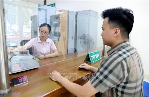 Trao ‘cần câu’, tạo sinh kế mở thêm cơ hội thoát nghèo cho người dân