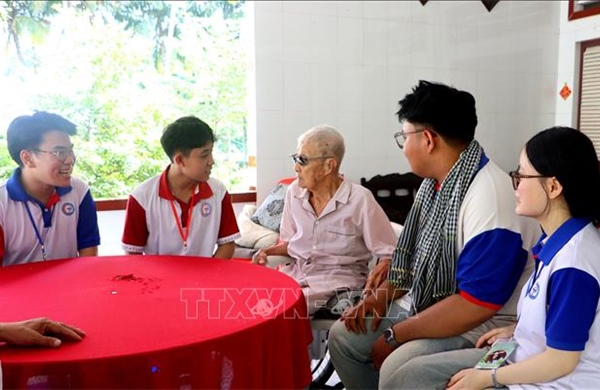 Tuổi trẻ tiếp nối hành trình tri ân, khơi dậy khát vọng cống hiến