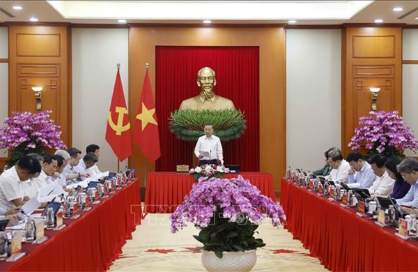 Thông báo Kết luận của Tổng Bí thư, Chủ tịch nước Tô Lâm về tổng kết thực tiễn và nghiên cứu sửa đổi, bổ sung Điều lệ Đảng