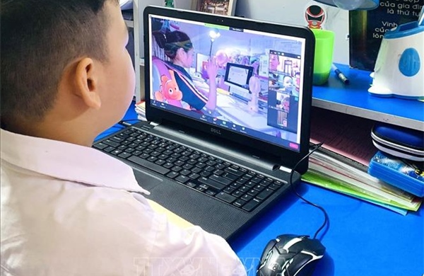 Kiến tạo niềm tin số trên không gian mạng